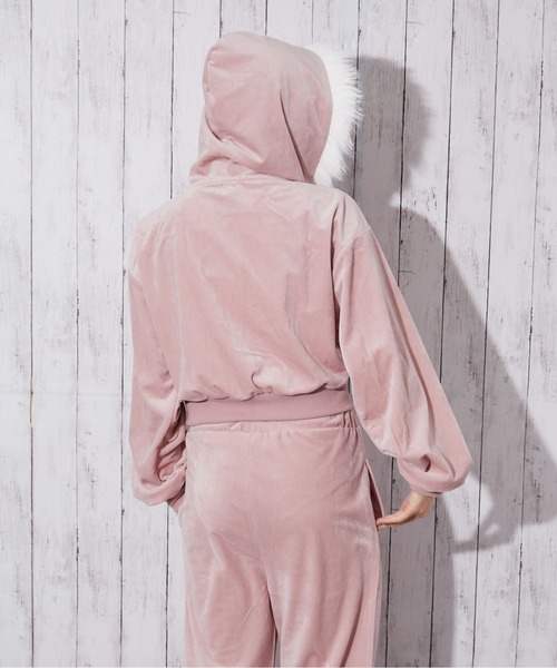 パーカー 「ファーフード×ベロア素材」レディース ジップパーカー