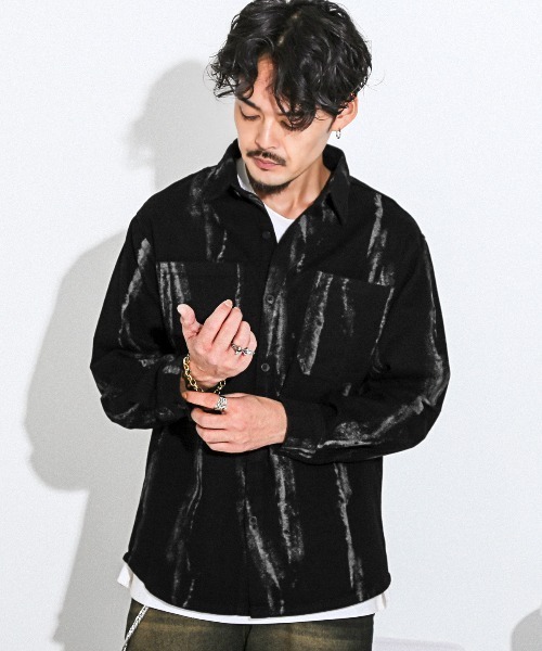 LUXSTYLE（ラグスタイル） シャツ グランジペイント加工ブラックデニム