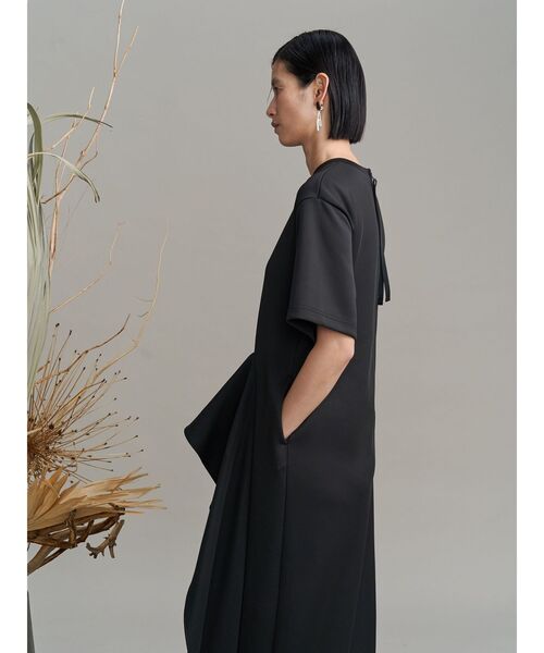 UN3D.（アンスリード） ワンピース ASYMMETRY RUFFLE JERSEY OP