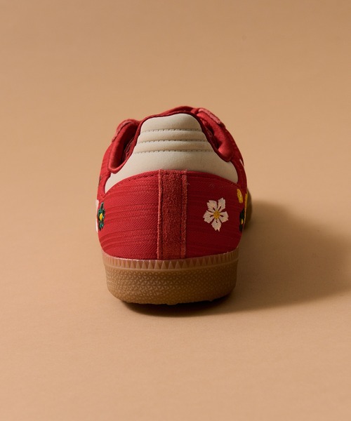 adidas（アディダス） スニーカー 「adidas」SAMBA OG W フラワー刺繍2