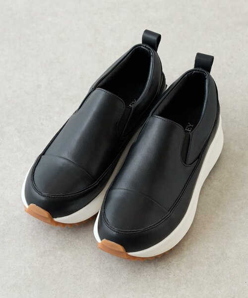 【美品】ビアズリー レザー スリッポン 厚底スニーカー 25cm黒 BEARDSLEY（ビアズリー） スニーカー 「本革」レザースリッポン