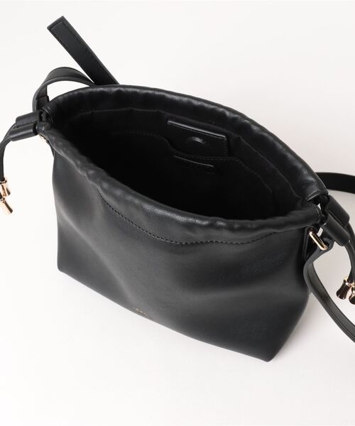 A.P.C. ショルダーバッグ バッグ SAC NINON MINI レディース