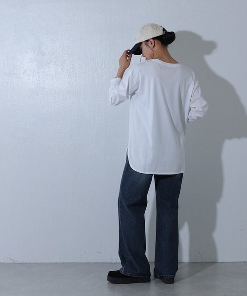 【関税込み】We11done グレー フェード 長袖Tシャツ We11done graphic-print Cotton T-shirt | Grey | FARFETCH