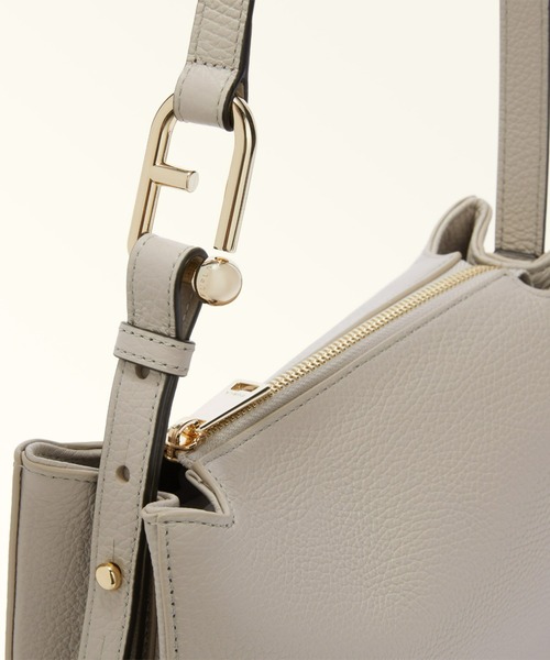FURLA（フルラ） ショルダーバッグ バッグ ヌヴォラ クロスボディ