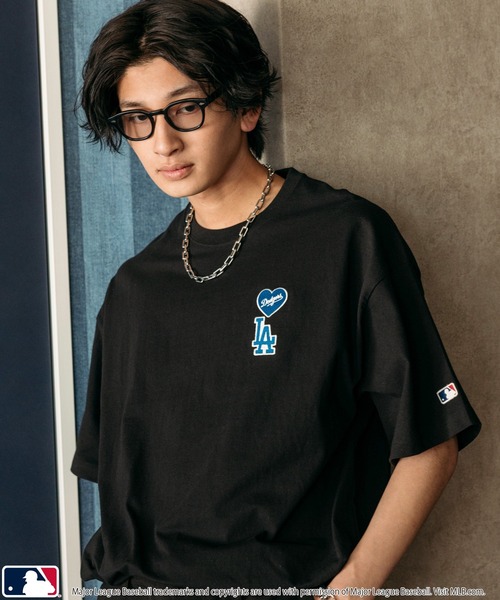 MLB  刺繍ロゴ　ベースボールシャツ MLB tシャツ MLB/メジャーリーグベースボール 別注 ハートロゴ