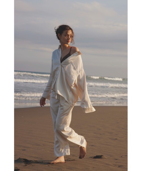 アリシアスタン⭐︎完売パンツ ALEXIA STAM パンツ Satin Pants/ サテンパンツ レディース