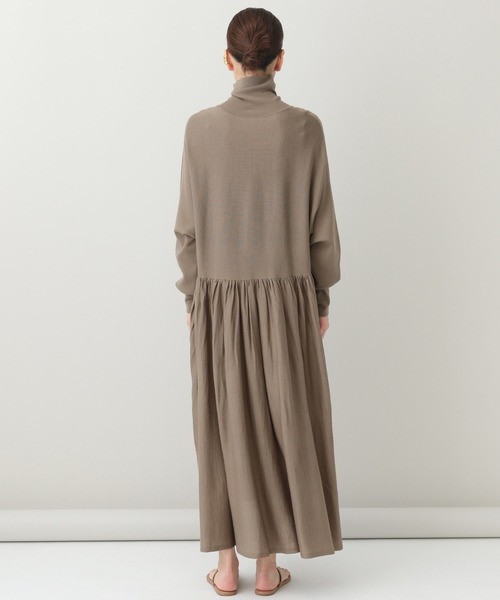 カレンソロジー　ニットワンピース　カーキ Curensology（カレンソロジー）の「フルケーブルニットワンピース