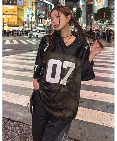 レイヤード ロングスリーブ Tシャツ ロゴプリント 迷彩 nr8112 FUNdaysion tシャツ 迷彩柄ナンバープリントルーズトップス