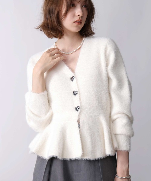 PICCIN PERLA カーディガン ハートボタンペプラムシャギーカーディガン