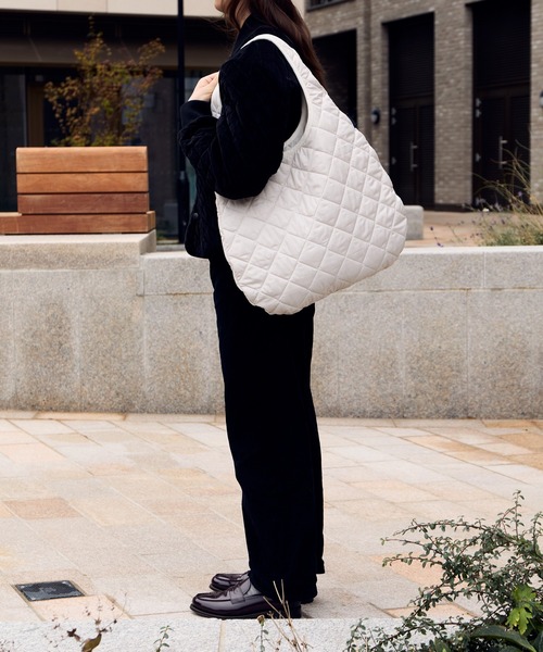 LAVENHAM（ラベンハム） ショルダーバッグ バッグ Quilted Round Bag 