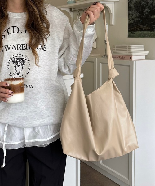 にこにこ(^^)人(^^) ハンドメイドショルダートートバック shopnikoniko（ショップにこにこ） ショルダーバッグ バッグ 合成皮革