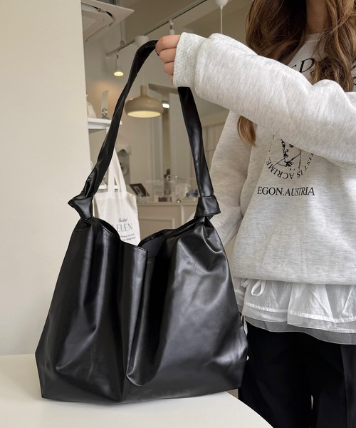 shopnikoniko（ショップにこにこ） ショルダーバッグ バッグ 合成皮革