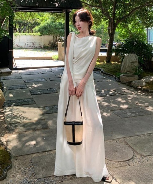 FAVORITO セットアップ ノースリーブトップスワイドパンツセットアップ