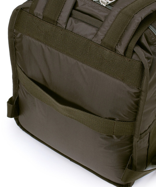 LeSportsac（レスポートサック） デイバック リュック MED URBAN