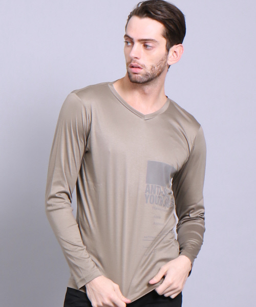 SCHORL Vネック フェザープリント Tシャツ 5351
