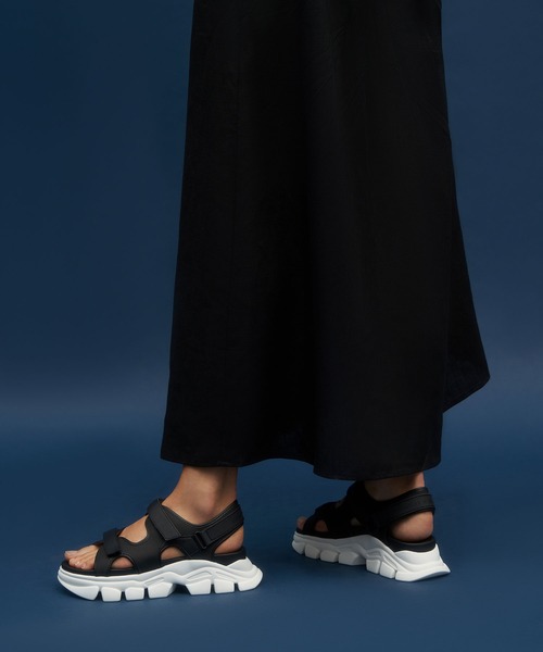 高品質セール スニーカー チャンキースポーツサンダル / Chunky Sports Sandals ZOZOTOWN PayPayモール店 - 通販 - PayPayモール 定番人気新作