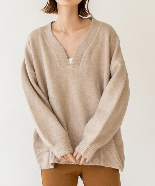 VitaFelice（ヴィータフェリーチェ） ニット セーター ディープVネック