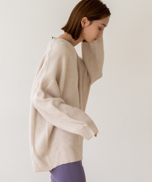 VitaFelice（ヴィータフェリーチェ） ニット セーター ディープVネック