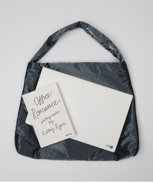 韓国人気 ☆ACOC☆ PADDED LARGE SHOPPER BAG ACOC ショルダーバッグ バッグ PADDED LARGE SHOPPER BAG