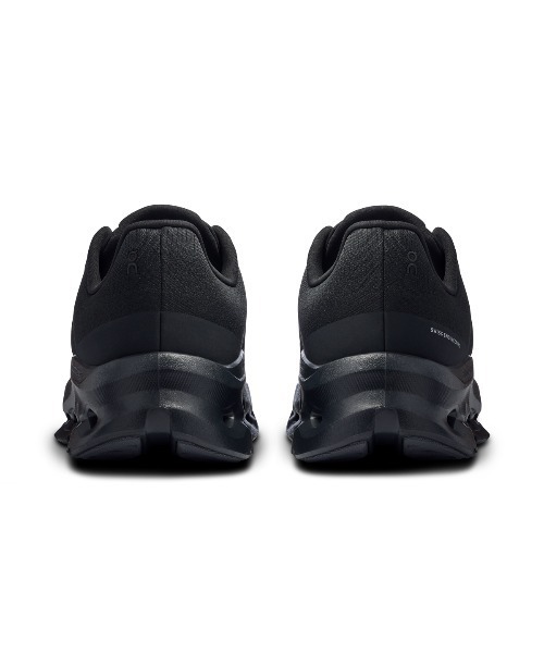 On（オン） スニーカー On Cloudtilt M（オン クラウドティルト M