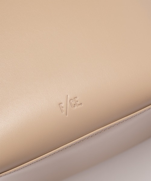 F/CE.（エフシーイー） ショルダーバッグ F/CE. TECH LEATHER BUCKET