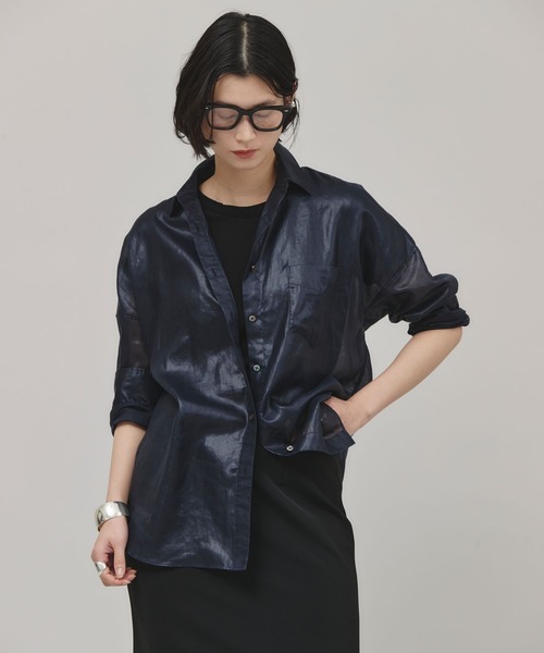 カレンソロジー　シアーラスターシャツ　新品タグ付き Curensology ブラウス シャツ Curensology(カレンソロジー