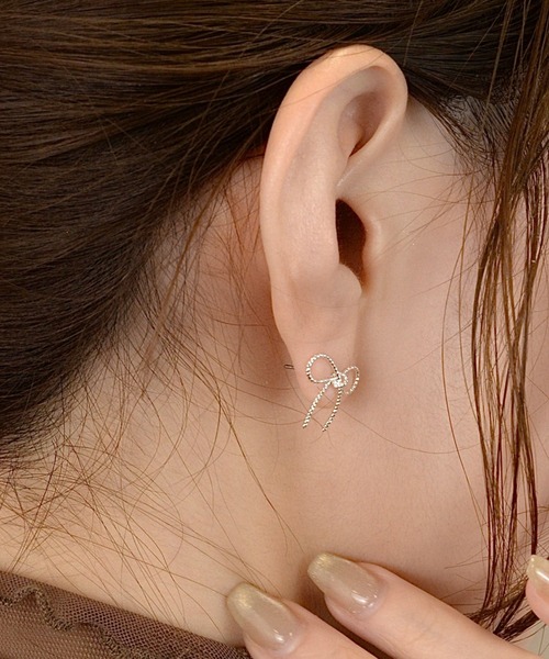 Heartdance（ハートダンス） ピアス メタルリボンピアス レディース
