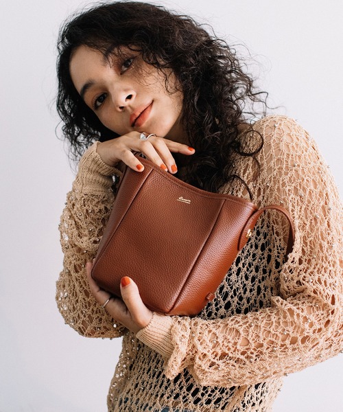 ビュレ Beaure レザーバッグ 美品 ミニショルダーバッグ BEAURE ビュレ 本革 牛革 レザー レディース