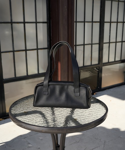 square shoulder Bag スクエアショルダーバッグ  レディース LUENNA（ルエナ）の「【LUENNA】Square Shoulder Bag /合皮スクエア