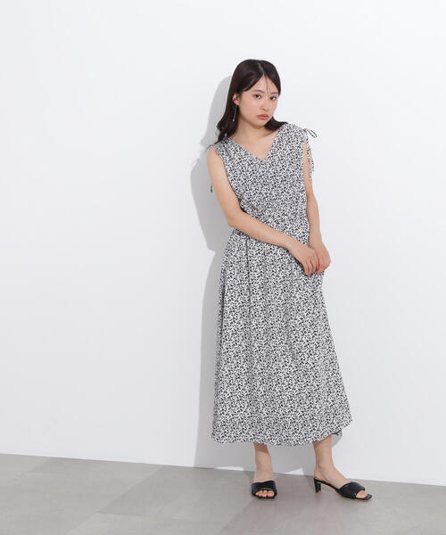 SOBRE ソブレ　フラワープリント ノースリーブワンピース N.Natural Beauty Basic ワンピース 「PS/低身長サイズ