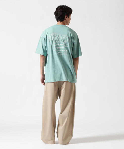 国内発送【AVIREX】GRAFFITI EMBROIDERY T-SHIRT 直営店限定》GRAFFITI EMBROIDERY T-SHIRT | AVIREX