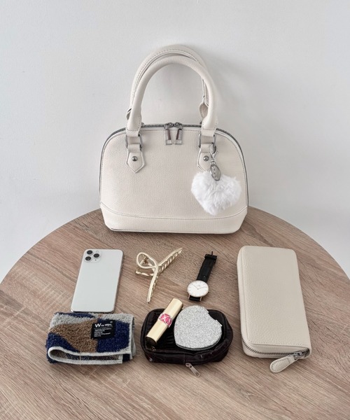 CLEA ボストンバッグ 「6色展開」ハートチャーム付きボストンバッグ