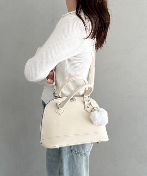 CLEA ボストンバッグ 「6色展開」ハートチャーム付きボストンバッグ