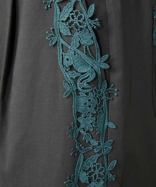 Jocomomola（ホコモモラ） パンツ Encaje de Animal フラワーレース