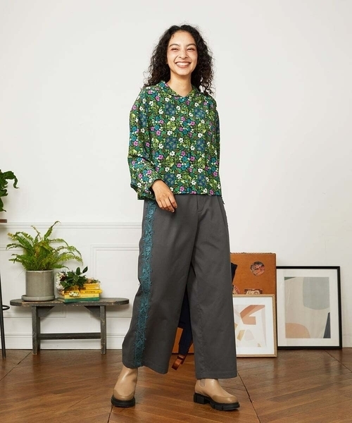 ホコモモラ（JOCOMOMOLA）/Encaje de Animal フラワーレースワイドパンツ Jocomomola（ホコモモラ） パンツ Encaje de Animal フラワーレース