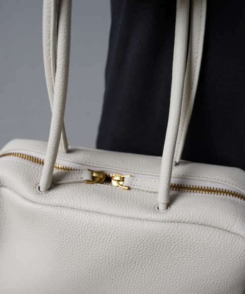 ハンドバッグ TOV(トーヴ)  PETAL OBLONG BAG Mの画像