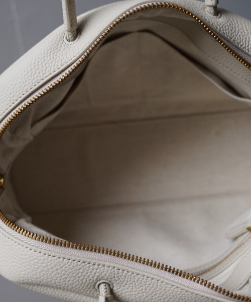 ハンドバッグ TOV(トーヴ)  PETAL OBLONG BAG Mの画像