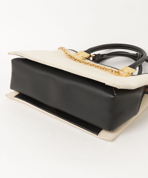 CHARLES ＆ KEITH（チャールズ&キース） 「CHARLES & KEITH」 2WAY 