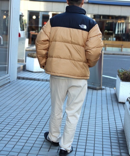 THE NORTH FACE フード付きダウンジャケット ベージュMサイズ THE NORTH FACE ノースフェイス ダウンジャケット ダウン