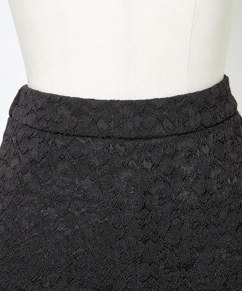 アバンチュウム Open lace up lace flare pants Open lace up lace flare pants – AVENCHUMU （アバンチュウム）