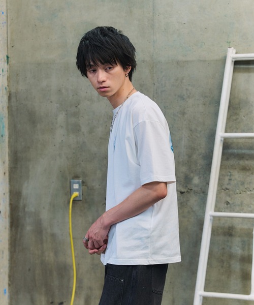 tシャツ ボックスシルエット グランジ風 Y2Kモチーフ 韓国風 バック