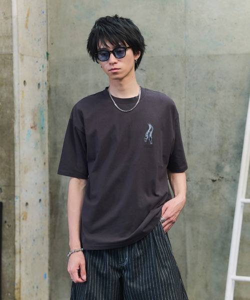 tシャツ ボックスシルエット グランジ風 Y2Kモチーフ 韓国風 バック
