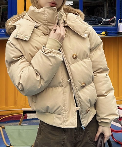 ダウンコート ダウンジャケット フード付き 留めボタン ショート丈