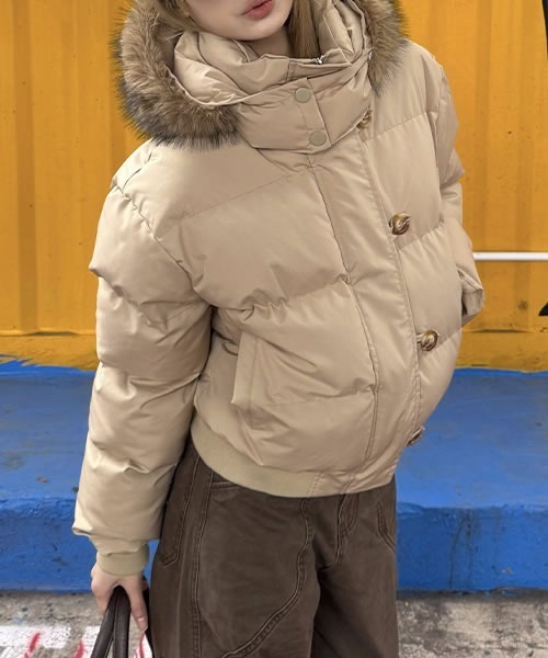 ダウンコート ダウンジャケット フード付き 留めボタン ショート丈