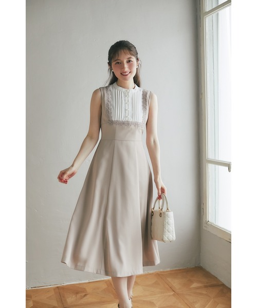 レースアップデザイン ワンピース クリーム色 tocco closet（トッコ クローゼット） ワンピース ヨークレース切替