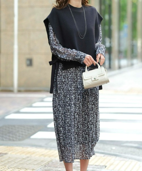 Bona by BONA LUNA 花モチーフ付き 5分袖ワンピース新品未使用 フラワー刺繍カラーワンピース | ロングワンピース | Noela