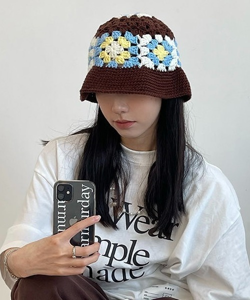 カラフル　ニット帽　ニットキャップ　帽子　ビーニー　手編み AsRiRe ニット帽 ニットキャップ 24aw かぎ針編み カラフル