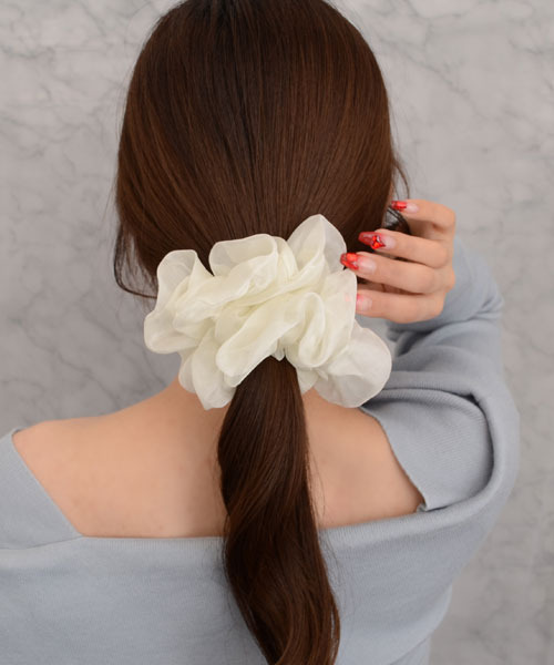 BELLA Bigシュシュ　キャメル Chouchou - Large / Camel – BELLA