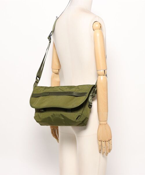 CHROME（クローム） ショルダーバッグ ショルダーバッグ COURIER FLAP