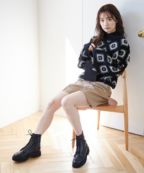 mysty woman（ミスティウーマン） パンツ レディース フェイクレザー